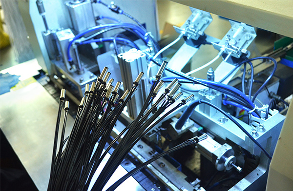 如何選擇最適合設備的電源連接器